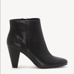 LUCKY BRAND booties